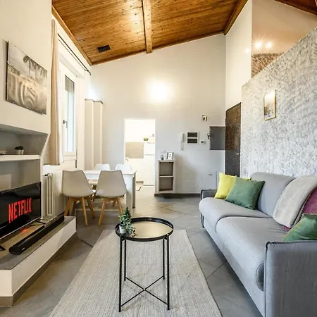 B24 Attico Con Free Wifi & Parking - Vicino A Bologna Fiera, Lugo Hospital Maria, Ravenna Apartmán *