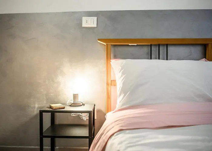 Daire B24 Attico Con Free Wifi & Parking - Vicino A Bologna Fiera, Lugo Hospital Maria, Ravenna