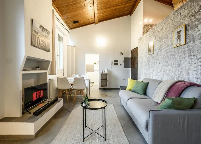 B24 Attico Con Free Wifi & Parking - Vicino A Bologna Fiera, Lugo Hospital Maria, Ravenna Daire *