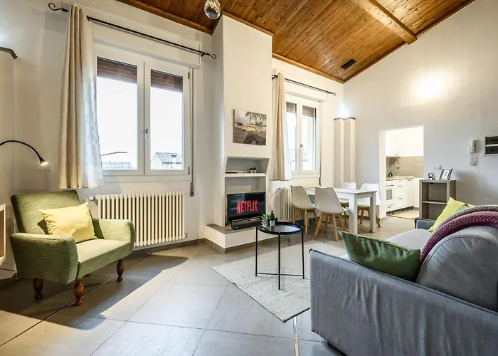 B24 Attico Con Free Wifi & Parking - Vicino A Bologna Fiera, Lugo Hospital Maria, Ravenna Daire Massa Lombarda